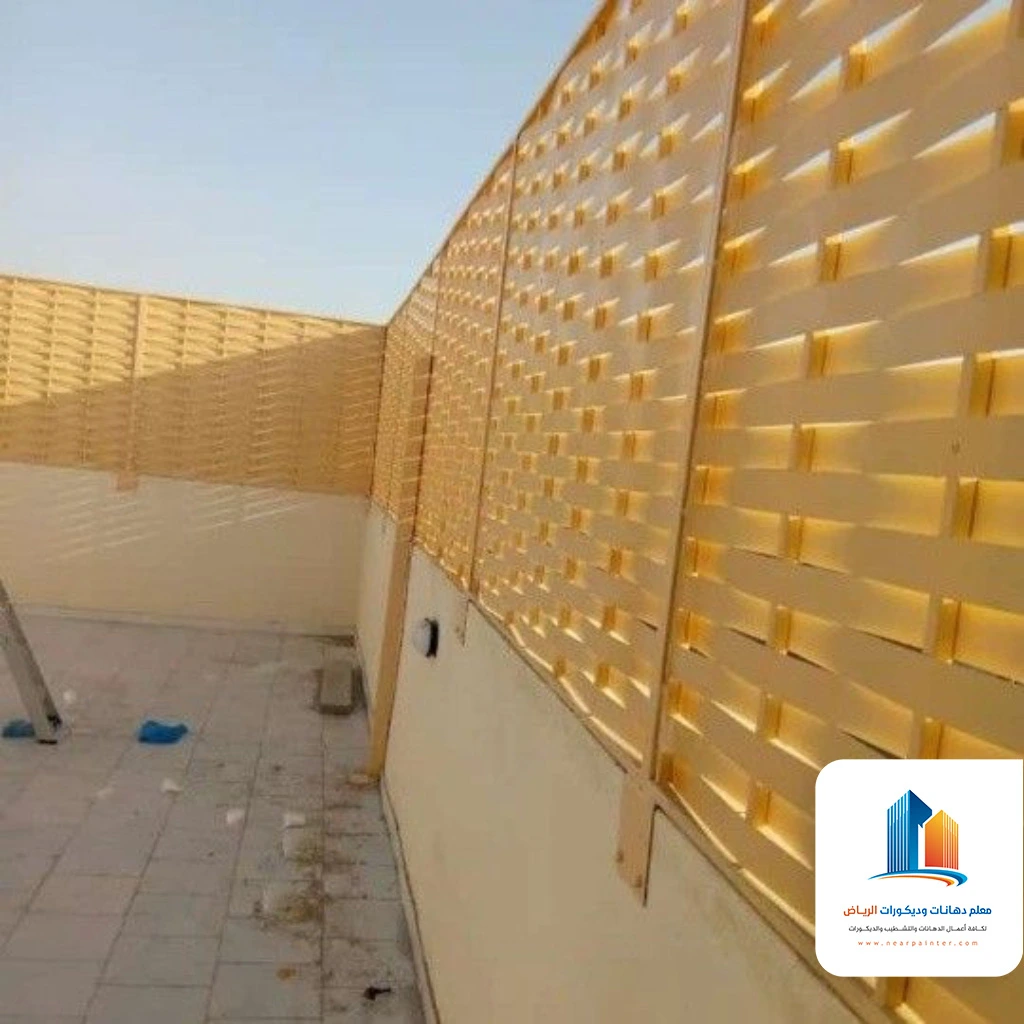 سواتر حديد مجدول في شمال الرياض